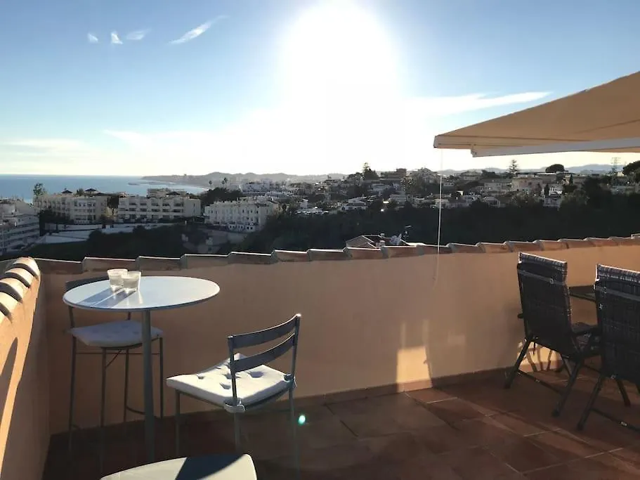 Carvajal, 2-Bedroom Sea View Penthouse Apt Fuengirola