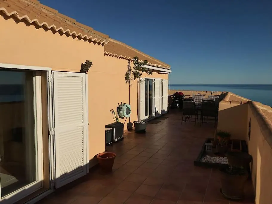 Appartement Carvajal, 2-Bedroom Sea View Penthouse Apt Fuengirola